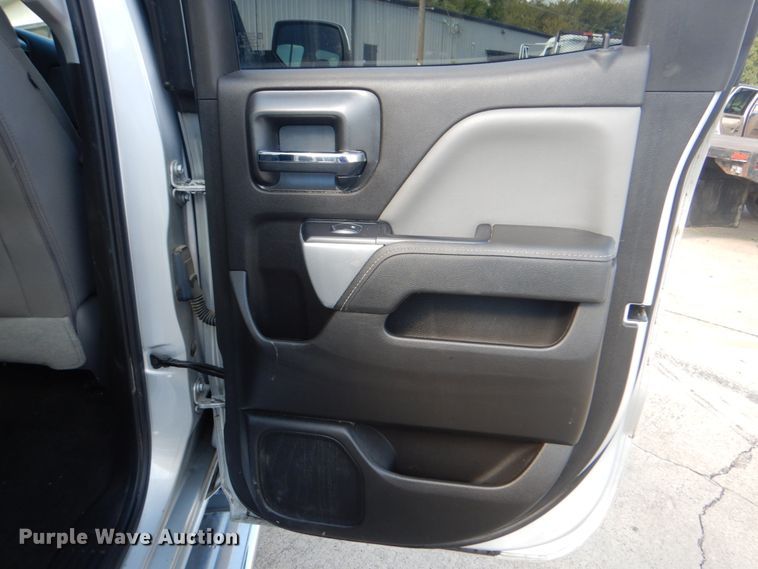 image for item ID9151 2016 Chevrolet Silverado 1500  Double Cab pickup truck