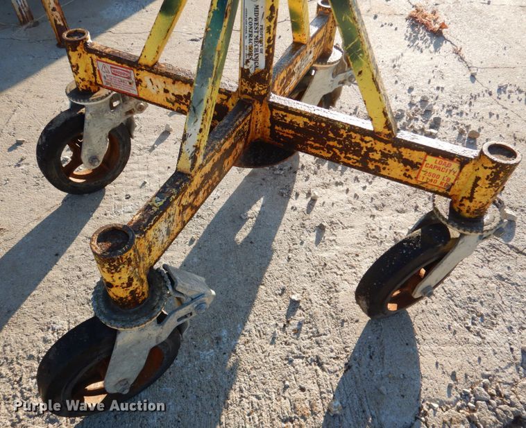 image for item IH9055 (7) pipe roller stands