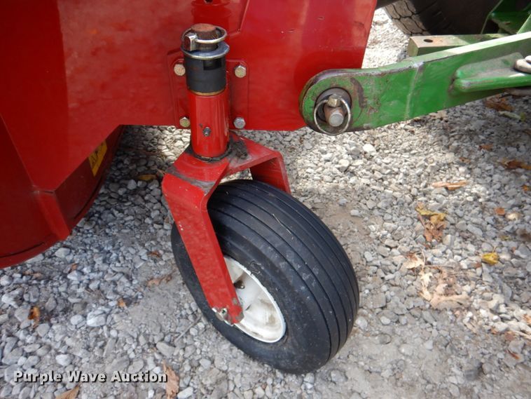 image for item IH9067 2018 Toro 44563  lawn and leaf blower