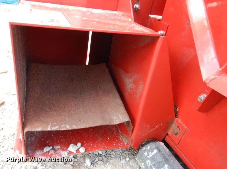 image for item IH9067 2018 Toro 44563  lawn and leaf blower