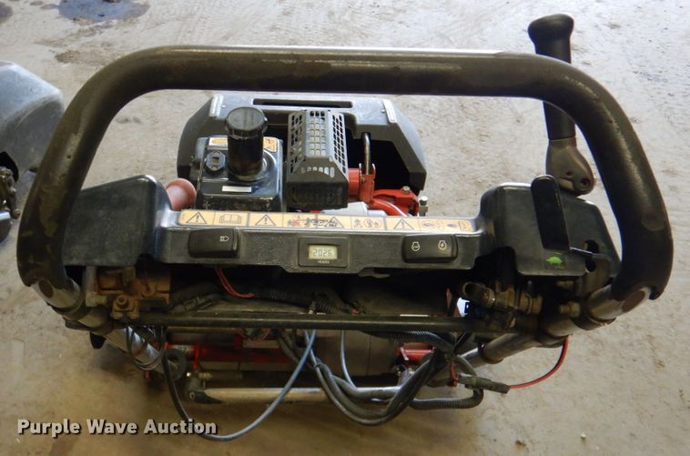 image for item IH9068 Toro Greensmaster 21  greens mower