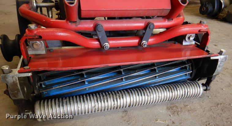 image for item IH9068 Toro Greensmaster 21  greens mower