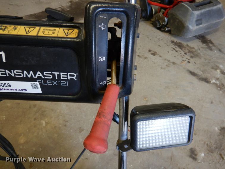 image for item IH9069 Toro Greensmaster 21  greens mower