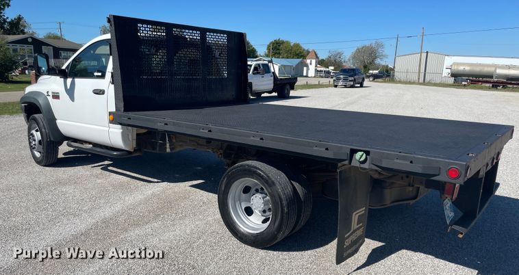 image for item II9466 2009 Dodge Ram 5500  flatbed truck