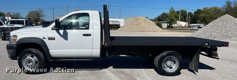 image for item II9466 2009 Dodge Ram 5500  flatbed truck