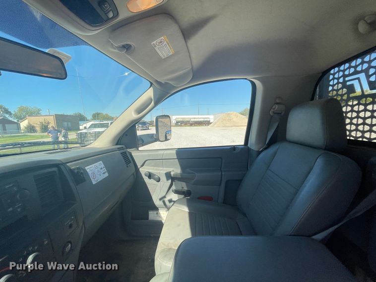 image for item II9466 2009 Dodge Ram 5500  flatbed truck