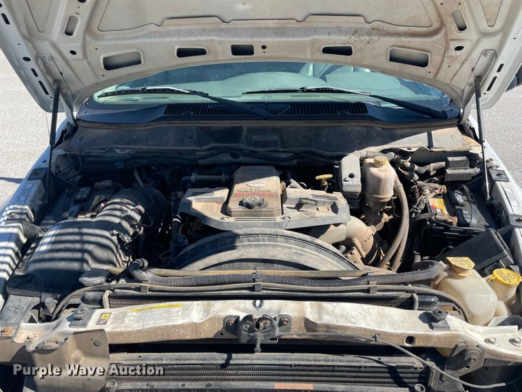 image for item II9466 2009 Dodge Ram 5500  flatbed truck