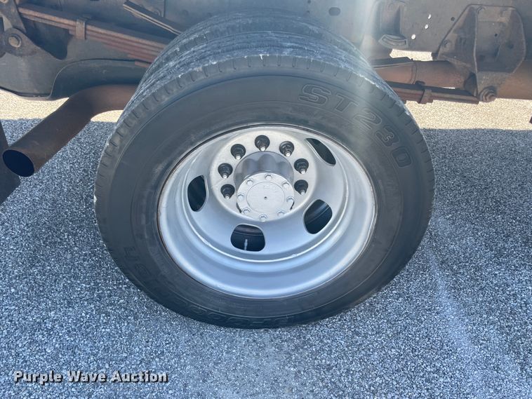 image for item II9466 2009 Dodge Ram 5500  flatbed truck