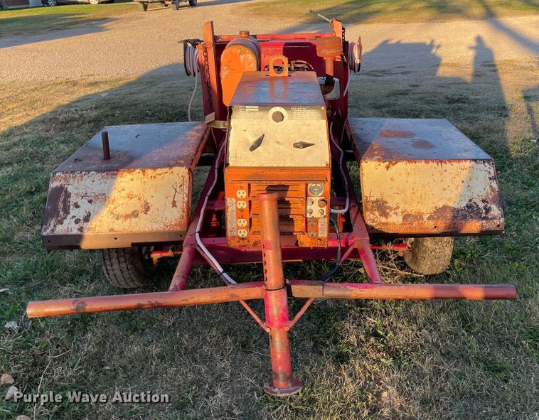 image for item IK9586 Lincoln  welder