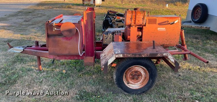 image for item IK9586 Lincoln  welder