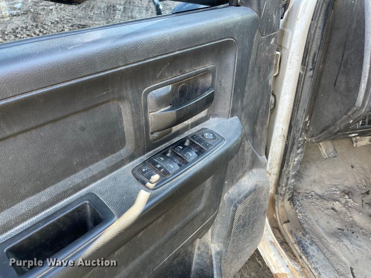 image for item IK9597 2012 Dodge Ram 3500  Crew Cab pickup truck