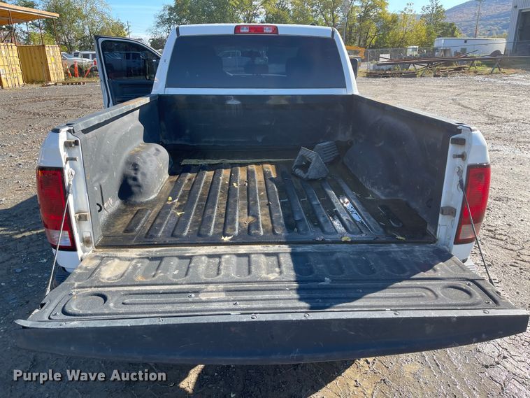 image for item IK9597 2012 Dodge Ram 3500  Crew Cab pickup truck