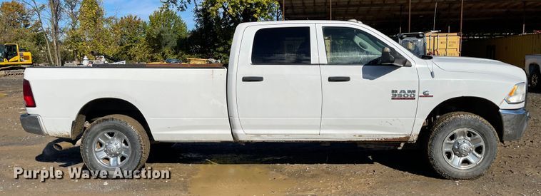 image for item IK9602 2013 Dodge Ram 3500  Crew Cab pickup truck