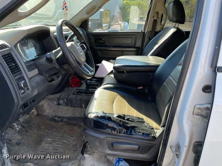 image for item IK9606 2011 Dodge Ram 5500  Crew Cab utility / service truck