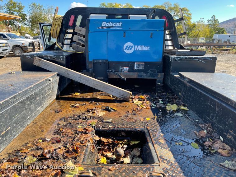 image for item IK9606 2011 Dodge Ram 5500  Crew Cab utility / service truck