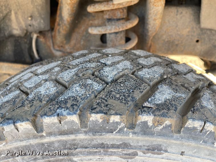 image for item IK9606 2011 Dodge Ram 5500  Crew Cab utility / service truck