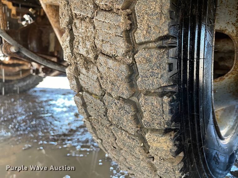 image for item IK9606 2011 Dodge Ram 5500  Crew Cab utility / service truck