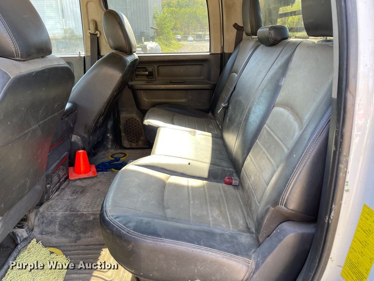 image for item IK9607 2011 Dodge Ram 5500  Crew Cab utility / service truck