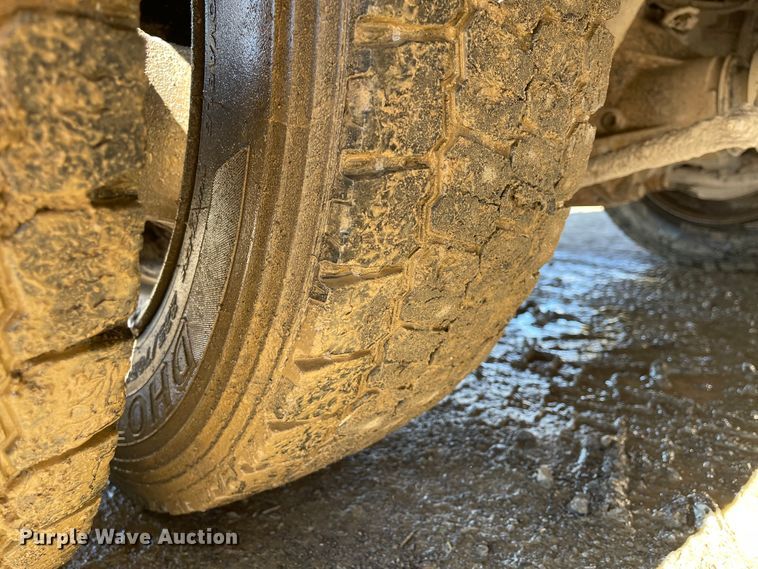 image for item IK9607 2011 Dodge Ram 5500  Crew Cab utility / service truck