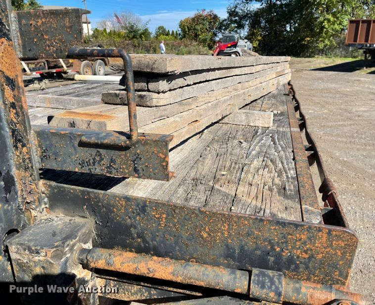 image for item IK9609 2006 Legend  equipment trailer