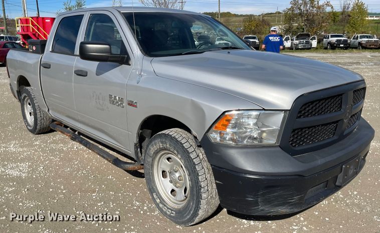 image for item IK9627 2014 Dodge Ram 1500  Crew Cab pickup truck