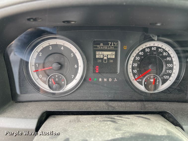 image for item IK9632 2014 Dodge Ram 1500  Crew Cab pickup truck