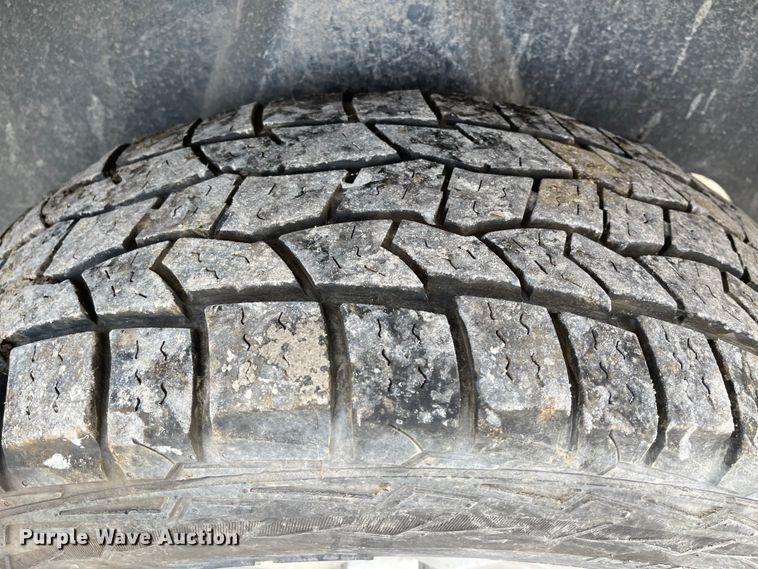 image for item IK9632 2014 Dodge Ram 1500  Crew Cab pickup truck