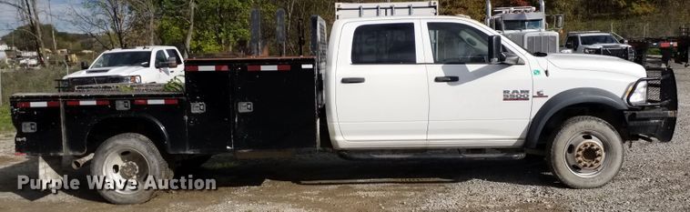 image for item IK9637 2014 Dodge Ram 5500  Crew Cab flatbed truck