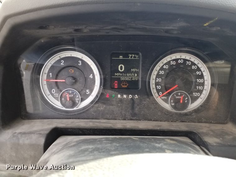 image for item IK9637 2014 Dodge Ram 5500  Crew Cab flatbed truck