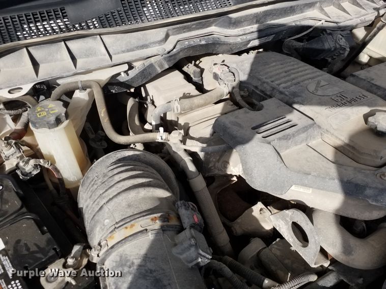 image for item IK9637 2014 Dodge Ram 5500  Crew Cab flatbed truck