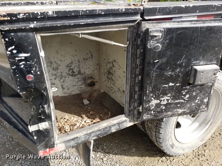 image for item IK9637 2014 Dodge Ram 5500  Crew Cab flatbed truck