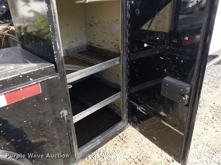 image for item IK9637 2014 Dodge Ram 5500  Crew Cab flatbed truck