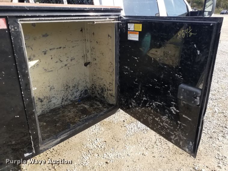 image for item IK9637 2014 Dodge Ram 5500  Crew Cab flatbed truck