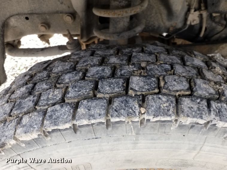 image for item IK9637 2014 Dodge Ram 5500  Crew Cab flatbed truck