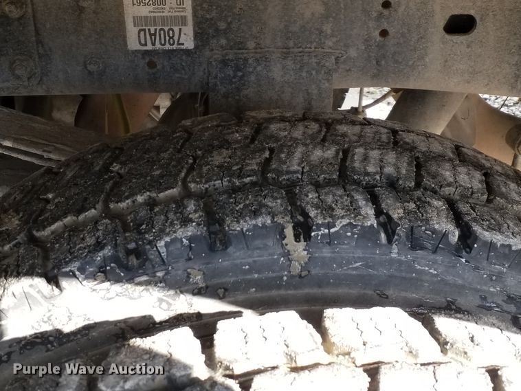 image for item IK9637 2014 Dodge Ram 5500  Crew Cab flatbed truck