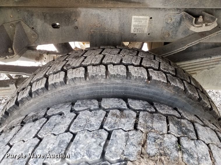 image for item IK9637 2014 Dodge Ram 5500  Crew Cab flatbed truck