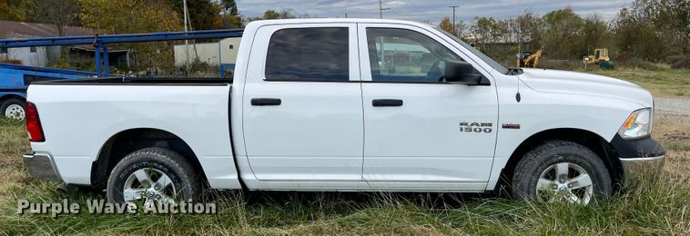 image for item IK9644 2014 Dodge Ram 1500  Crew Cab pickup truck