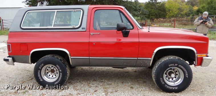 image for item IM9524 1989 GMC Jimmy  SUV