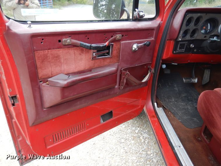 image for item IM9524 1989 GMC Jimmy  SUV