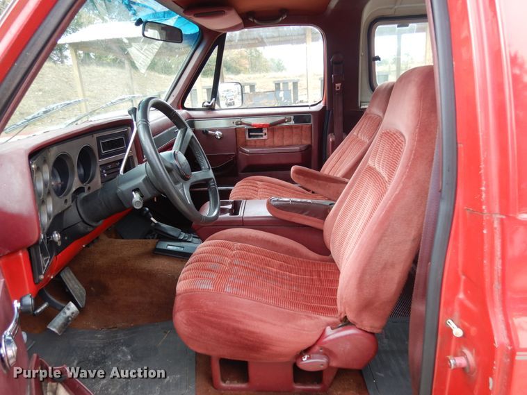 image for item IM9524 1989 GMC Jimmy  SUV