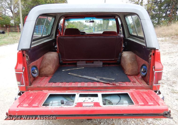 image for item IM9524 1989 GMC Jimmy  SUV