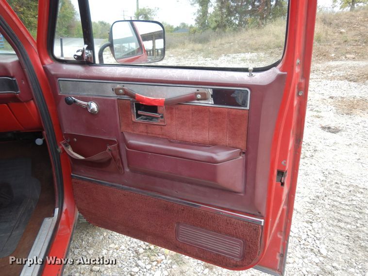 image for item IM9524 1989 GMC Jimmy  SUV