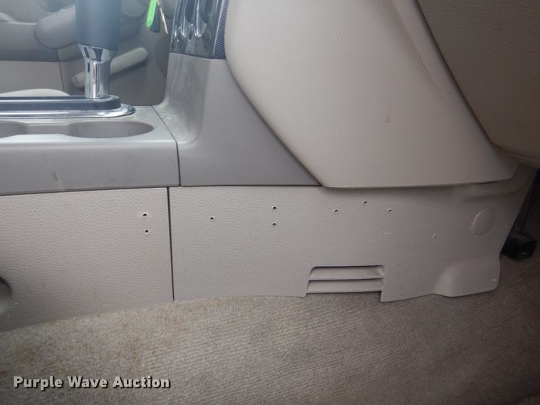 image for item IM9535 2006 Ford Explorer XLT  SUV