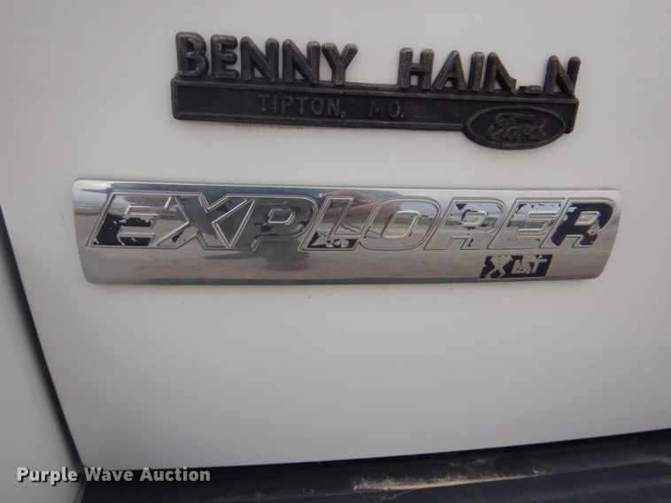 image for item IM9535 2006 Ford Explorer XLT  SUV