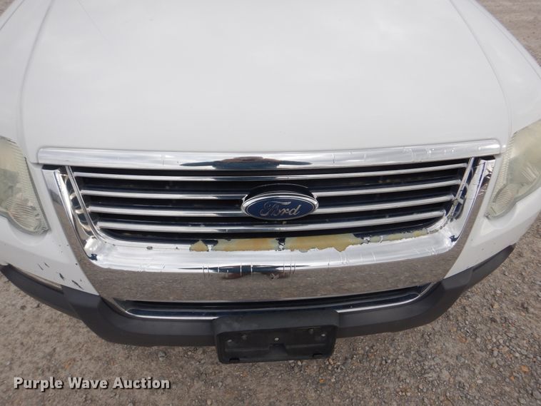 image for item IM9536 2006 Ford Explorer XLT  SUV