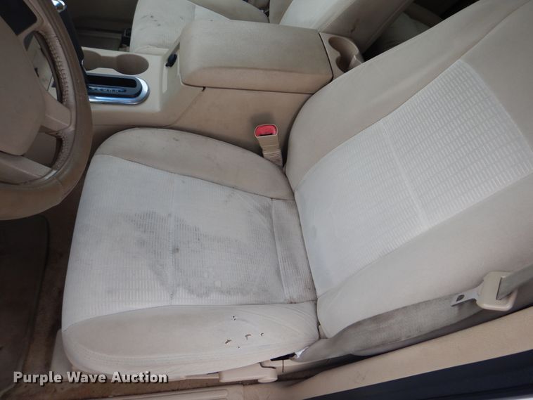 image for item IM9536 2006 Ford Explorer XLT  SUV