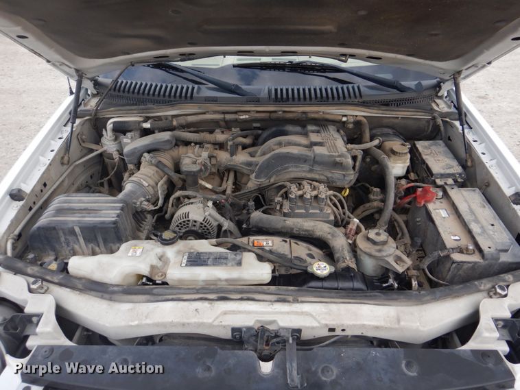 image for item IM9536 2006 Ford Explorer XLT  SUV