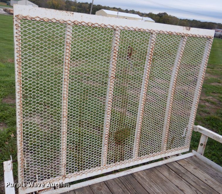 image for item IM9537 2007 Trailerman  utility trailer