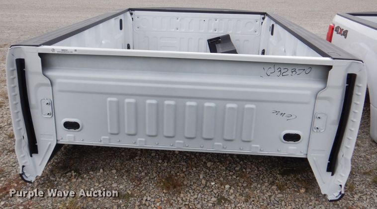 image for item IM9541 Pickup truck bed