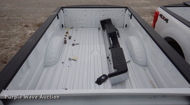 image for item IM9541 Pickup truck bed